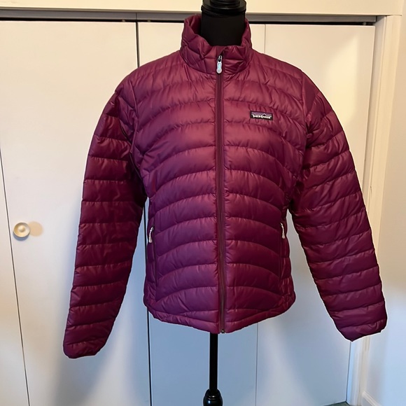 Patagonia Jackets & Blazers - Patagonia down sweater